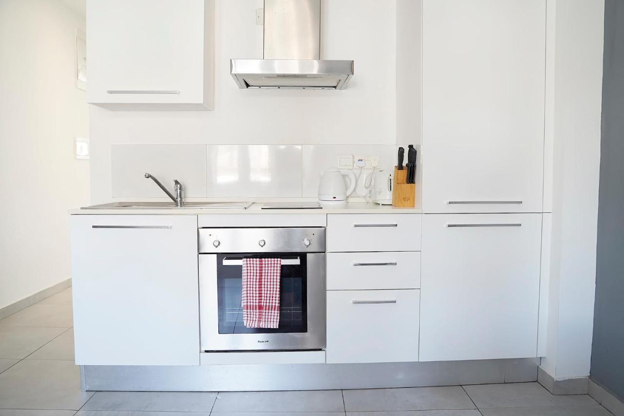 Wonderful Apartment Next To The Sea Gzira Екстериор снимка